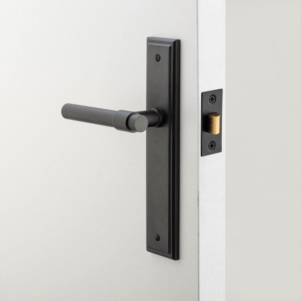 12402P85 - Helsinki Lever - Stepped Backplate - Brushed Chrome - Privacy